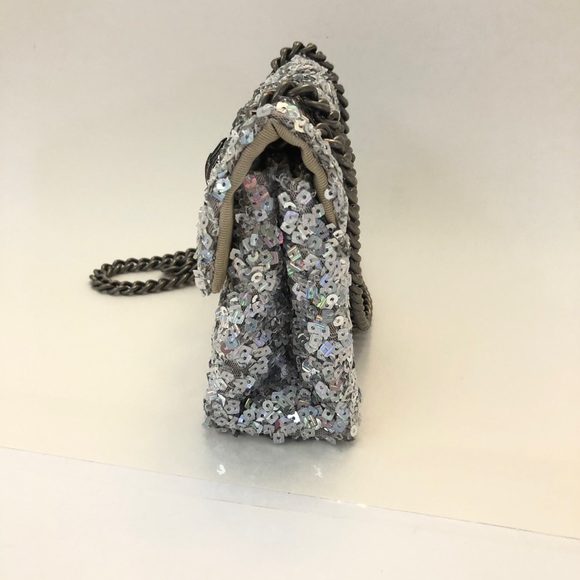 Kurt Geiger Kensington Silver Sequin Handbag - Picture 6 of 11